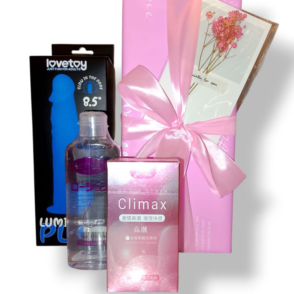 Bundle 20 “Santa’s not the only one coming… Indulge in festive solo fun and light up your Christmas nights!” 🎅🔥